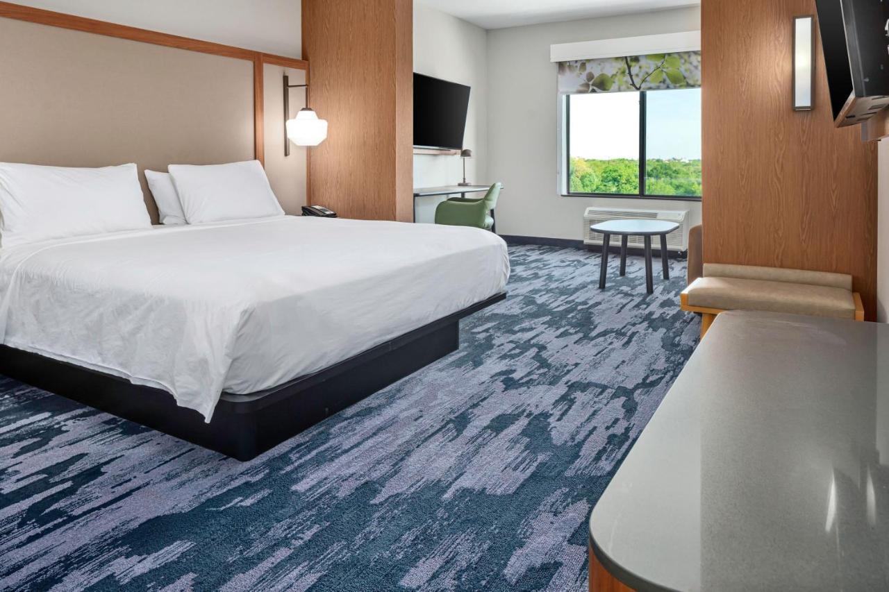 Fairfield Inn & Suites By Marriott Corinth South Denton Area Екстер'єр фото