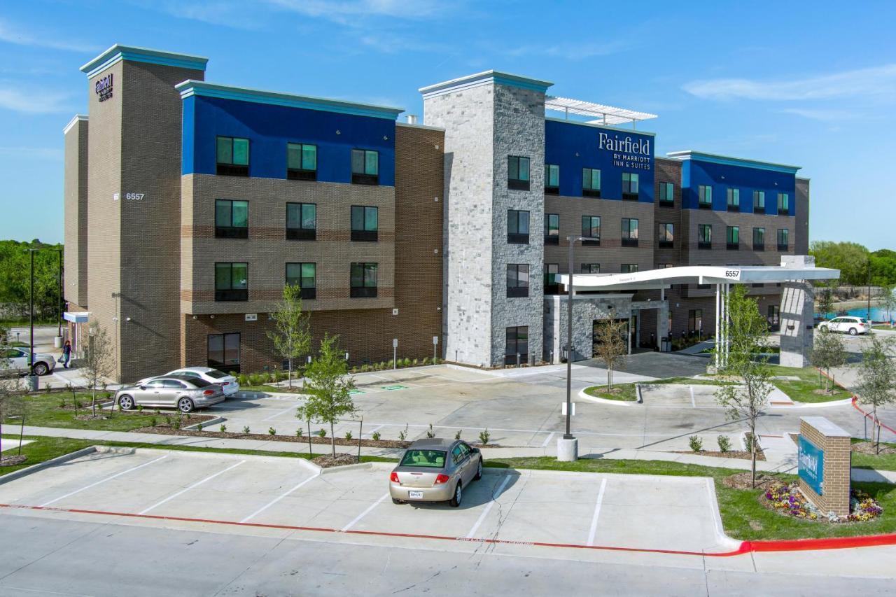 Fairfield Inn & Suites By Marriott Corinth South Denton Area Екстер'єр фото