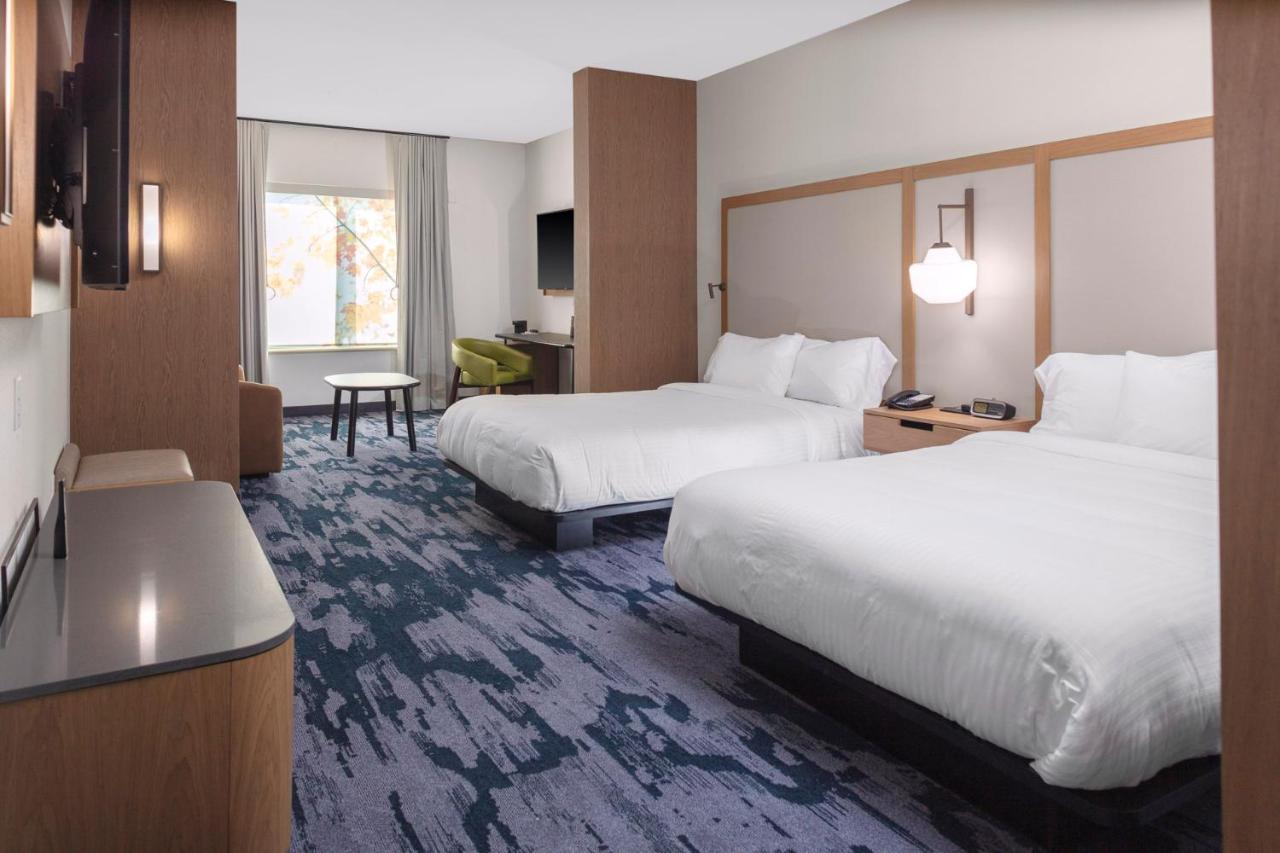Fairfield Inn & Suites By Marriott Corinth South Denton Area Екстер'єр фото