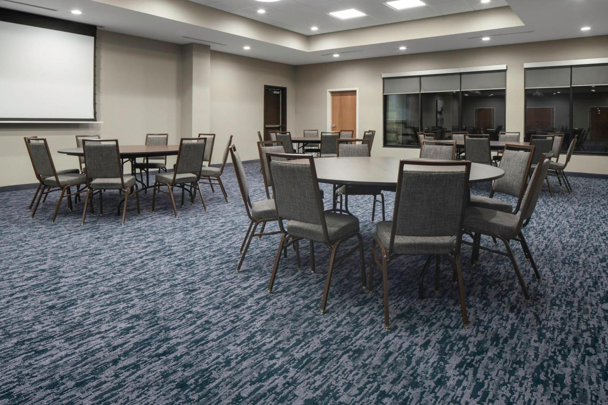 Fairfield Inn & Suites By Marriott Corinth South Denton Area Екстер'єр фото